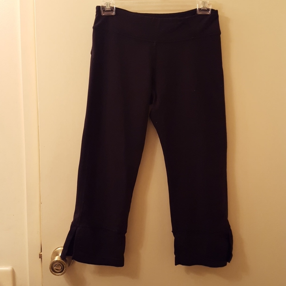 Kyodan activewear pants.